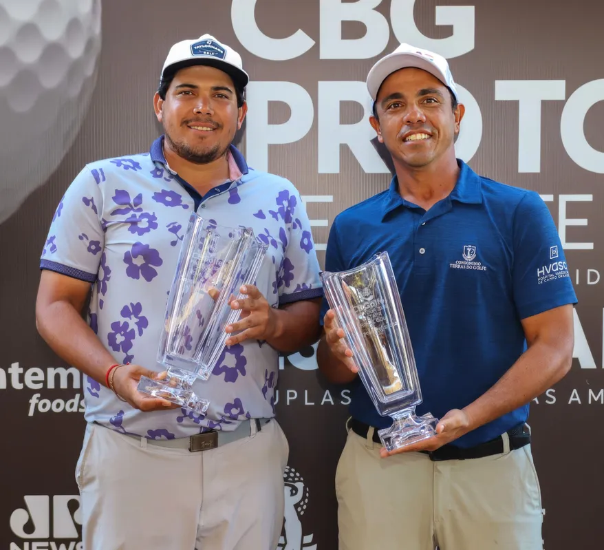 Os campeões Pablo de La Rua e Gustavo Silvero