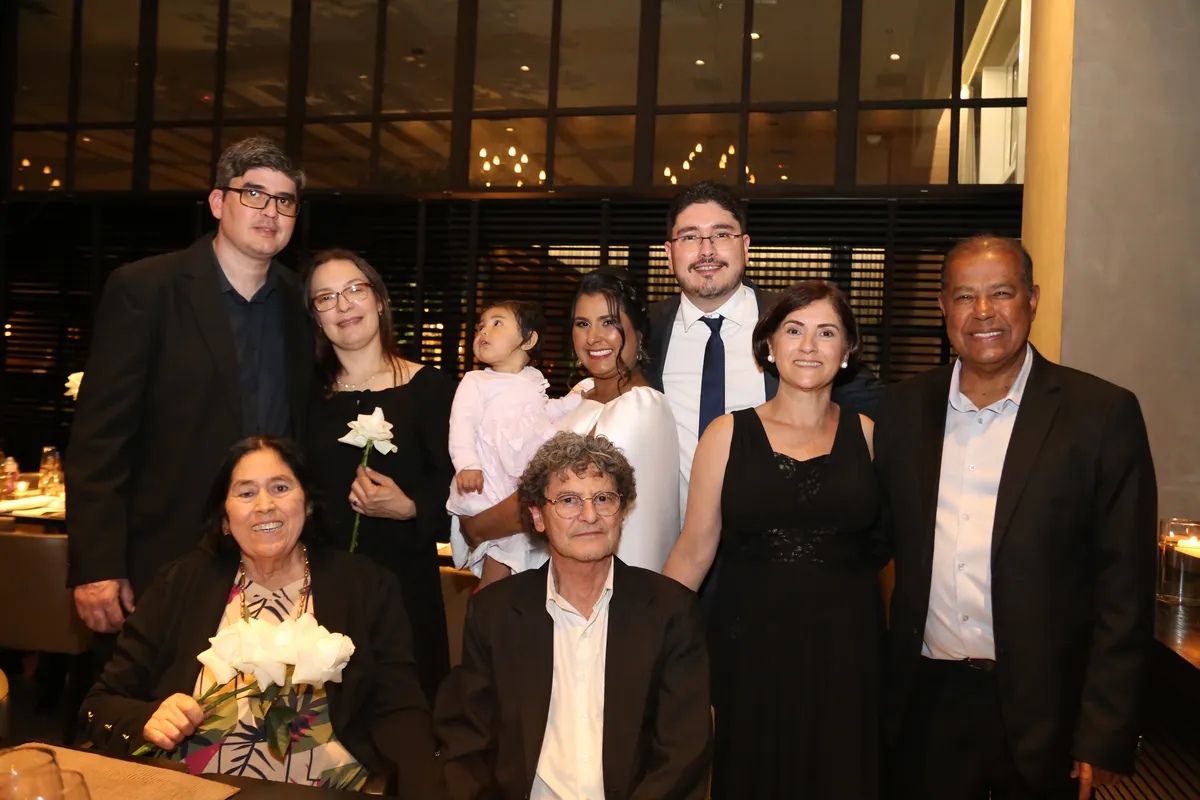 Max Santos, Andrea Santos, Stela Bruni Damasceno e Marlon Santos, Márcia Regina Damasceno, José Carlos Damasceno, Geny Santos e Osvaldo Santos