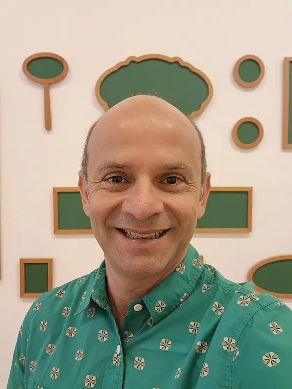 Edenilson de Almeida, jornalista: "Um ponto no IBOPE representa 692 mil pessoas, com 21 pontos de audiência, só na TV aberta, a'Vale Tudo" é vista diariamente por 14 milhões de pessoas”