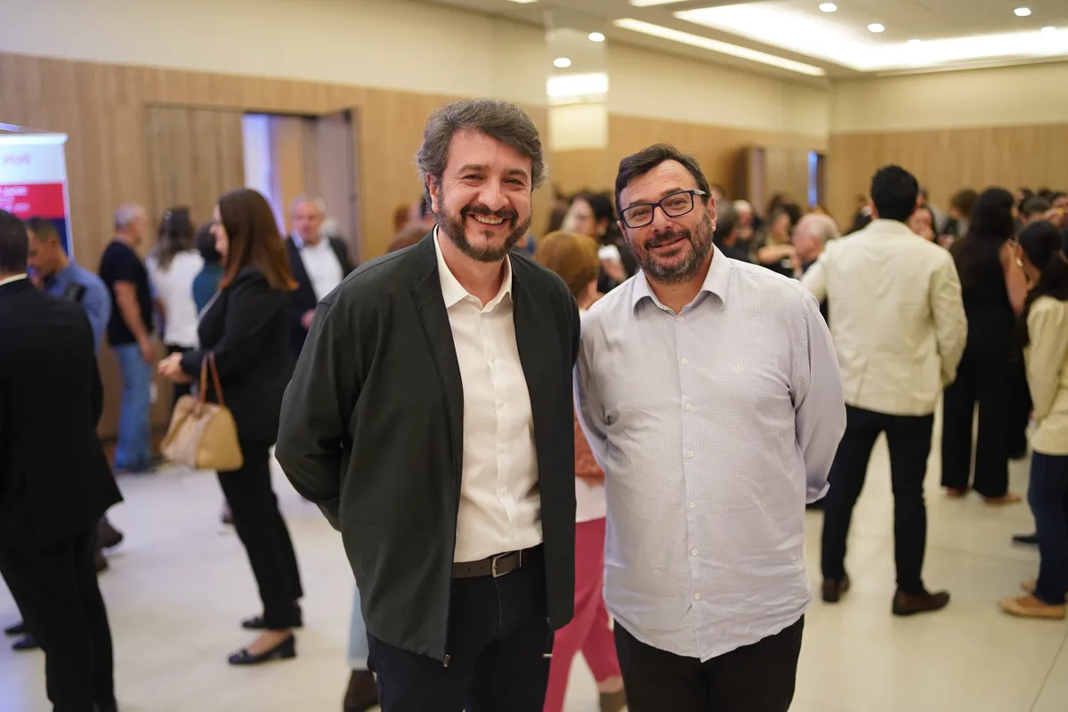 Fernando Moraes de José Otávio Ereno