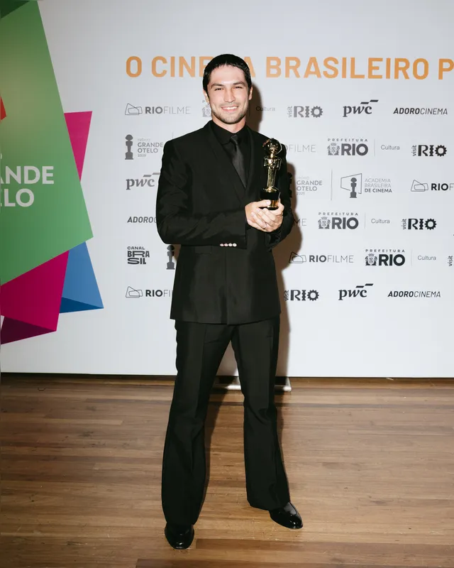 Gabriel Leone