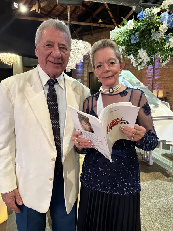 Antonio Carlos e Edina Panichi