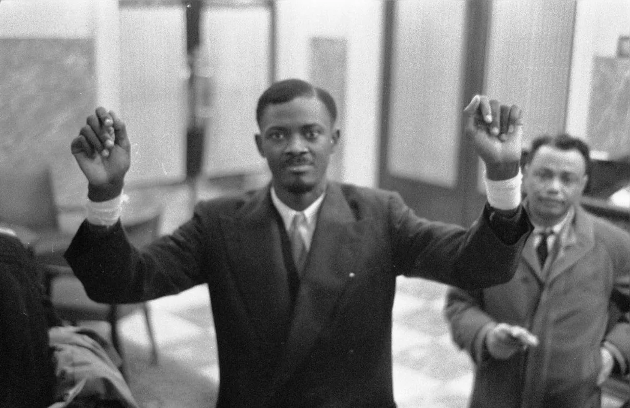 Indicado ao Oscar de 2024, filme traz os artifícios norte-americanos para minar o governo de Patrice Lumumba no Congo
