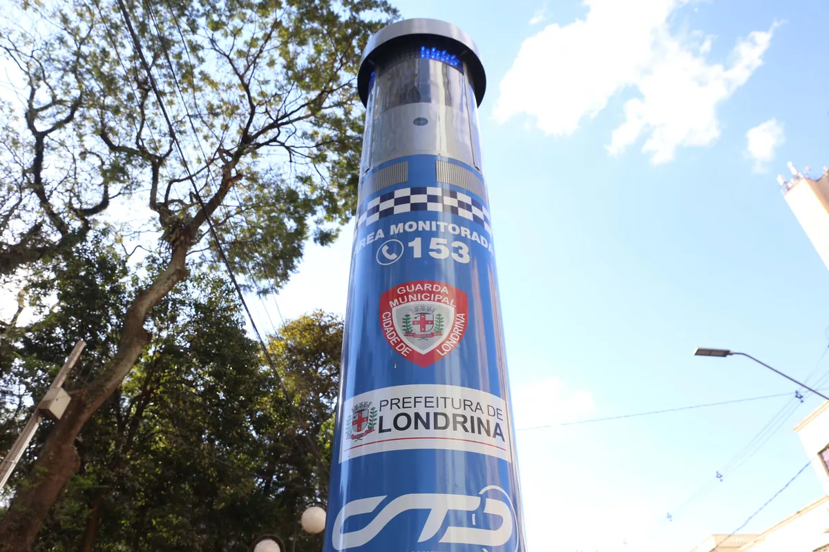 Imagem ilustrativa da imagem Prefeitura de Londrina manterá totens de segurança por mais seis meses