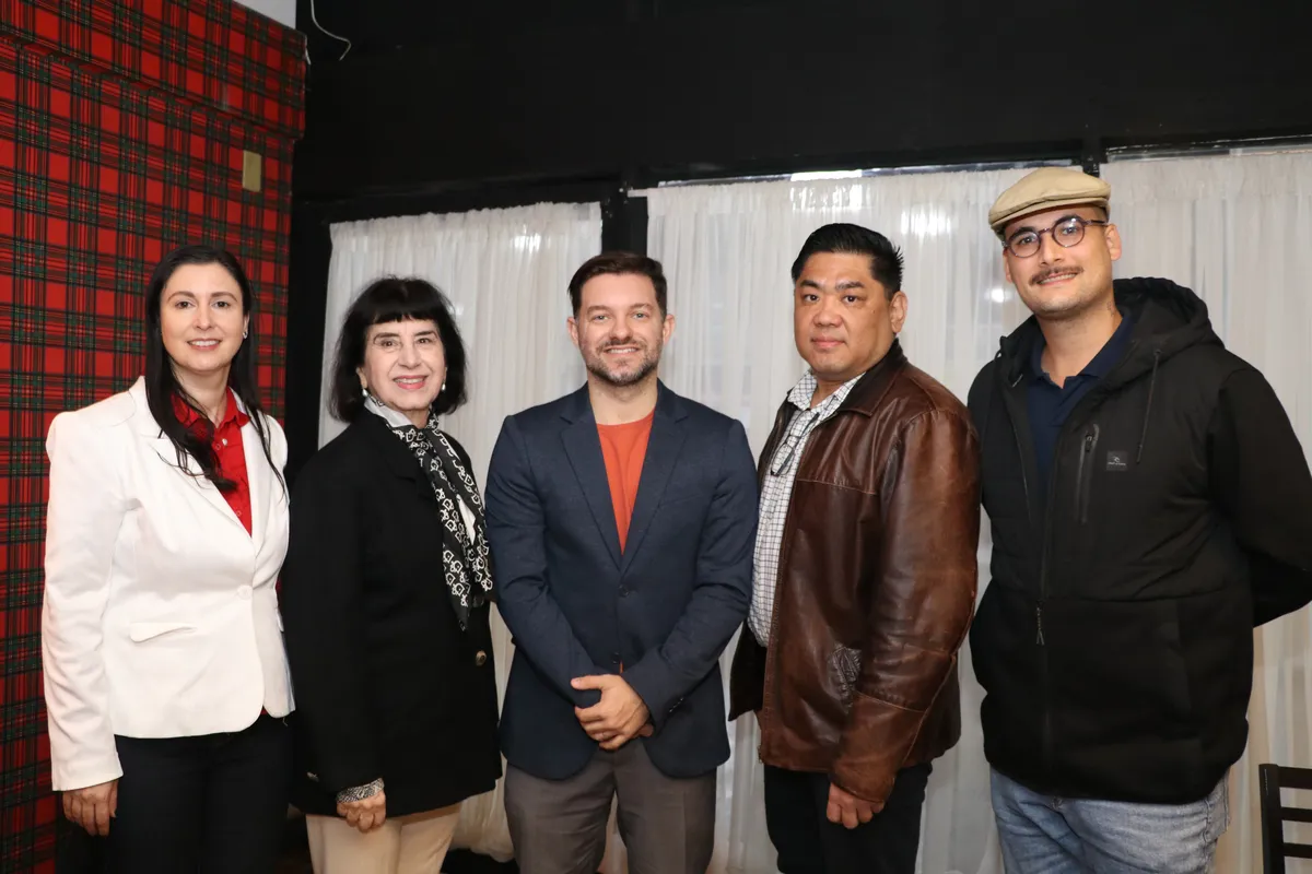 Ana Paula Domingues Garcia , Leila Diniz,o palestrante Murilo Braghin, Alexandre Imaue e Matheus Maluf