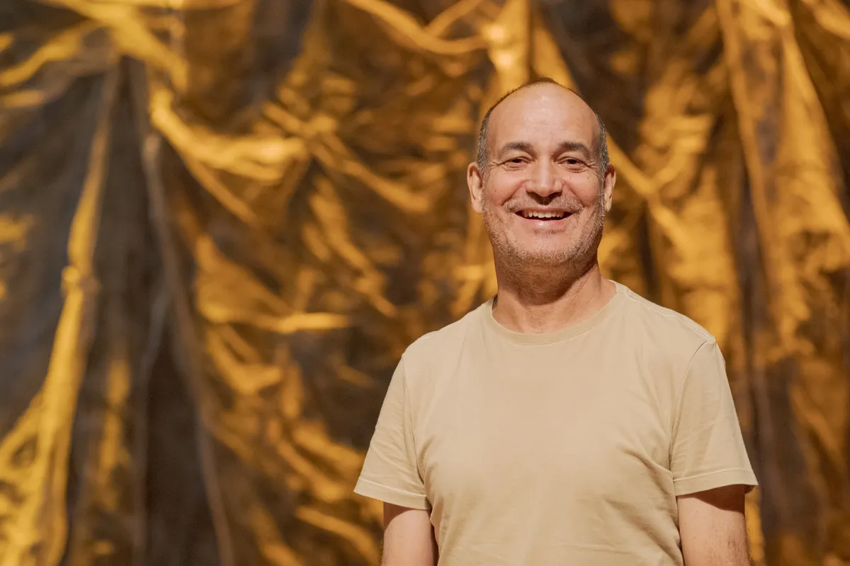 Gelson Amaral: "“Os ofícios de profissionais das áreas técnicas do teatro são aprendizados adquiridos muitas vezes na prática"
