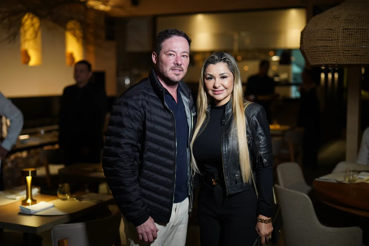 Marcio e Juliana Mendes