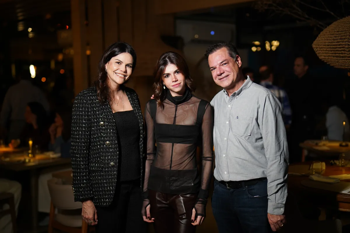 Danielle Maia, Rafaella Maia e Maximilian Pelissari