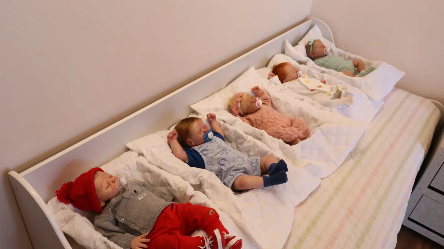 Cada bebê reborn custa, em média, R$ 1.700. Valor varia conforme a personalização solicitada