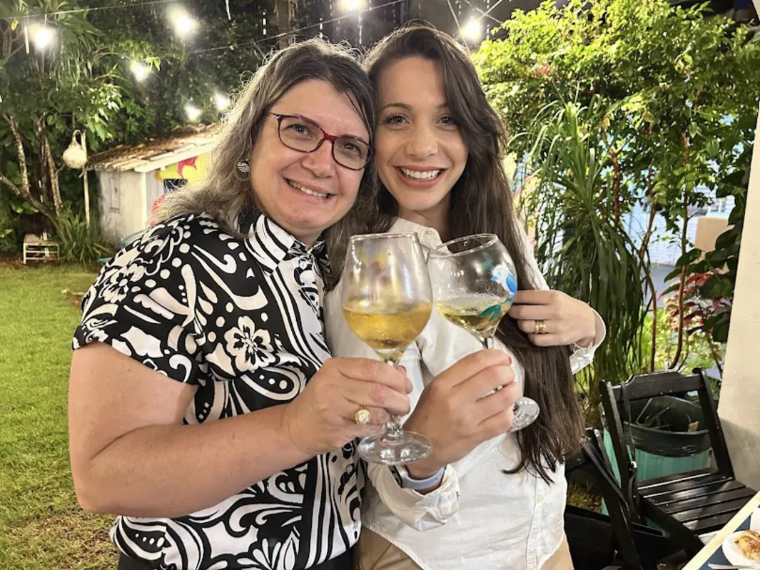 Cleonice Veiga e Amanda Marçal