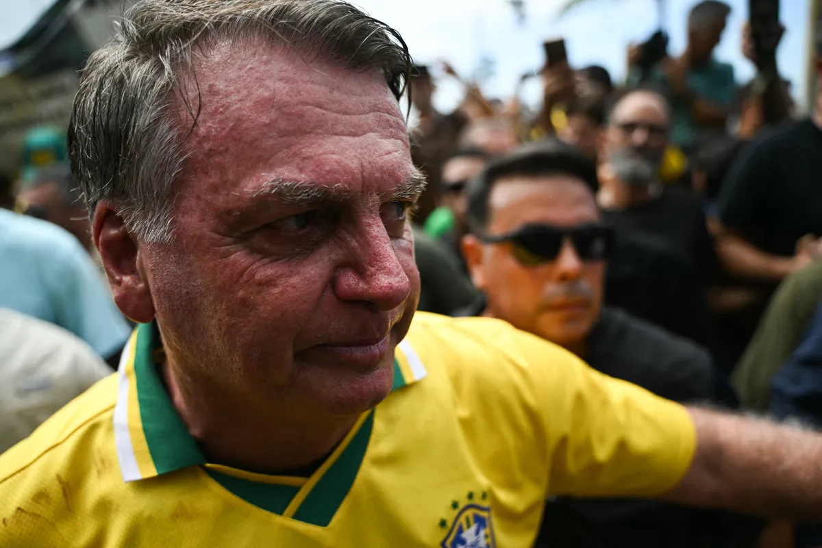 A denúncia contra Jair Bolsonaro, Braga Netto e mais seis acusados do núcleo 1 da trama golpista será julgada no dia 25 deste mês pela Primeira Turma do STF