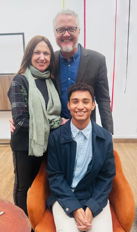 O jornalista Reinaldo Zanardi com a esposa, a enfermeira Marlene Zucoli, e o filho, o advogado Otávio Zanardi