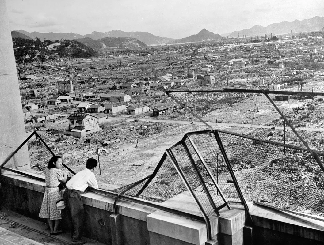 Foto, tirada em 1948, mostra uma vista da cidade devastada de Hiroshima, no Japão, três anos após o lançamento da primeira bomba atômica sobre a população