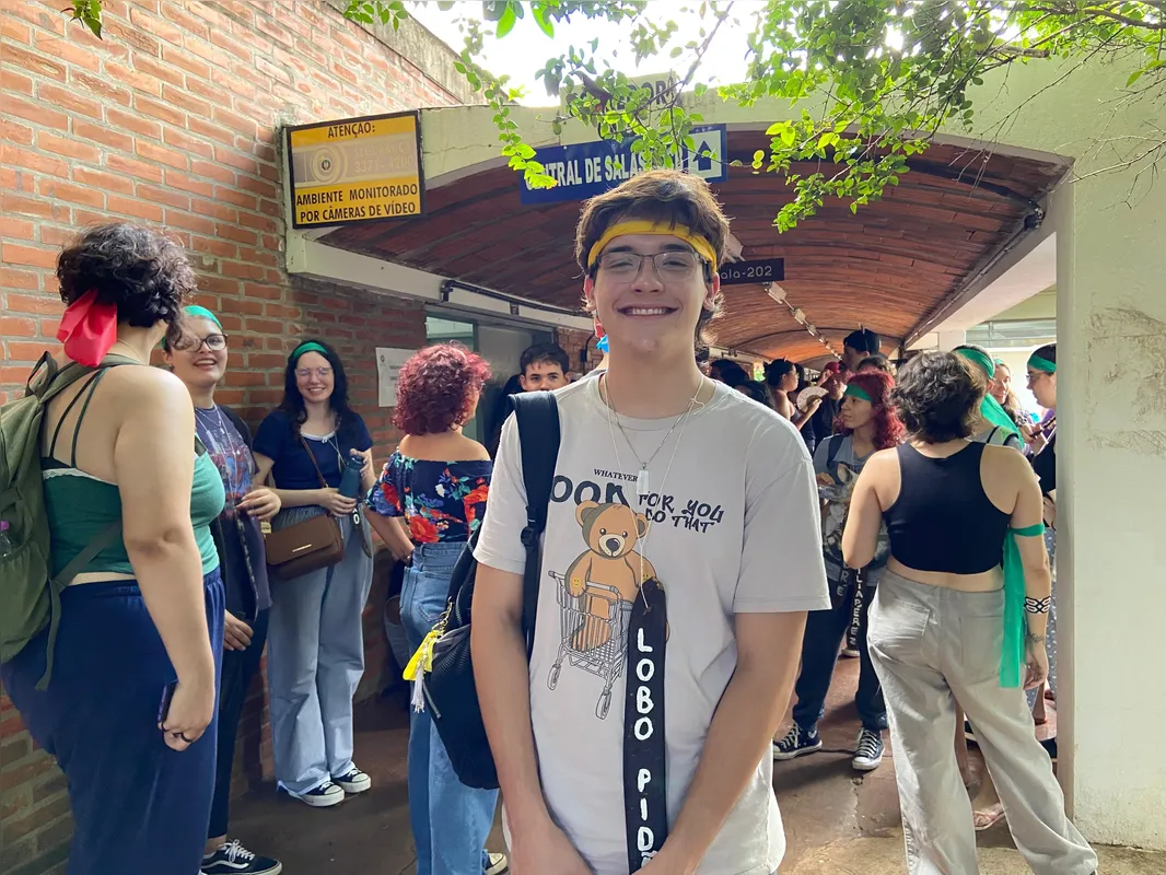 Vinícius Góis, aluno de Ciências Biológicas
