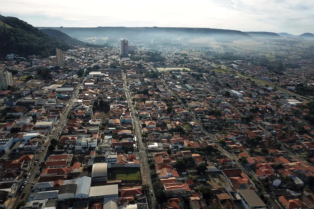 Os vereadores de Santo Antônio da Platina (Norte Pioneiro) terão direito a receber auxílio-alimentação de R$ 770