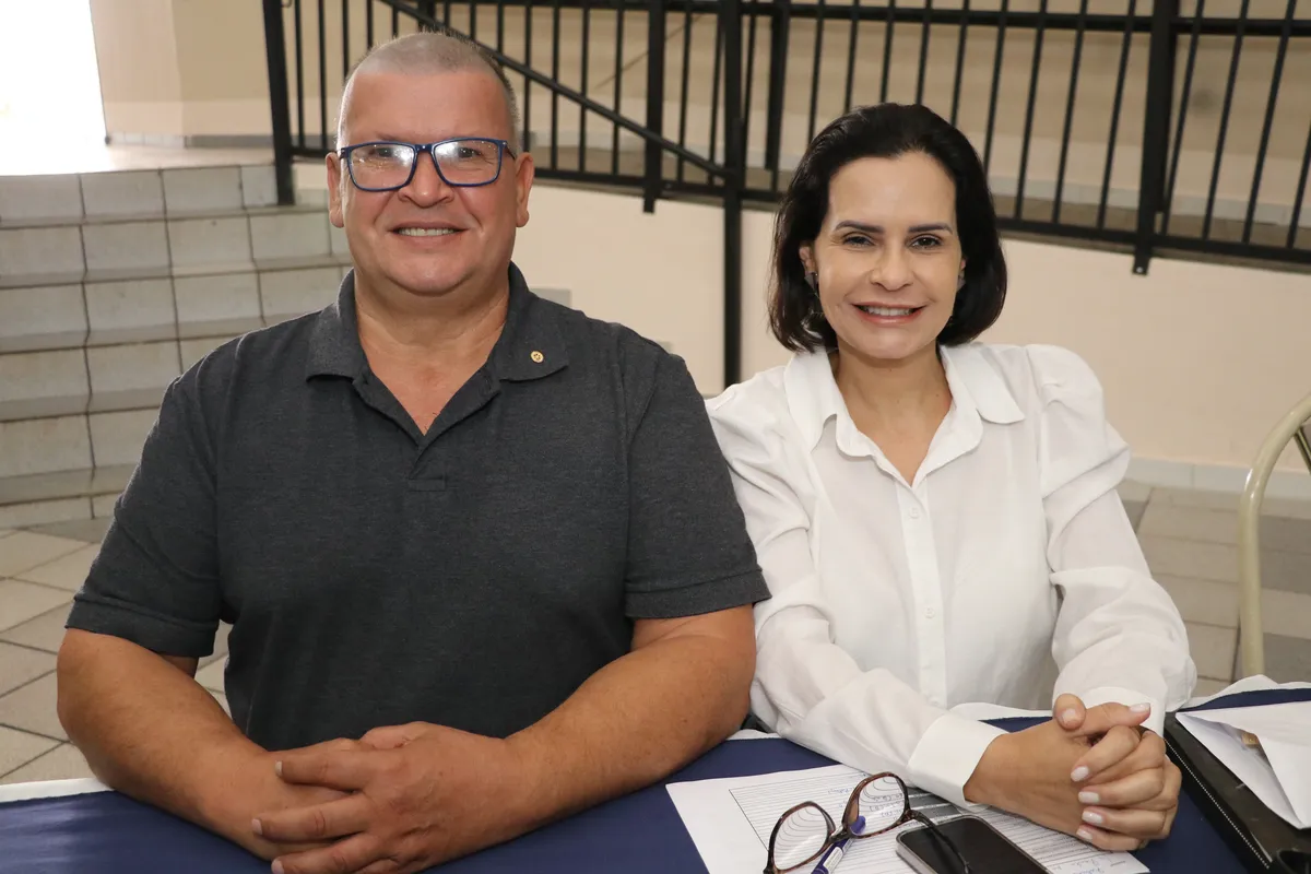 Gildo Antunes e Karina Gonçalves, da Londrilife Saúde