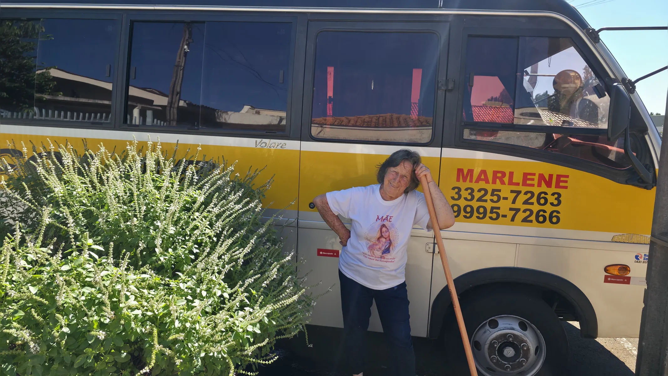 Imagem ilustrativa da imagem Pioneira no transporte escolar londrinense, 'tia' Marlene morre aos 84 anos