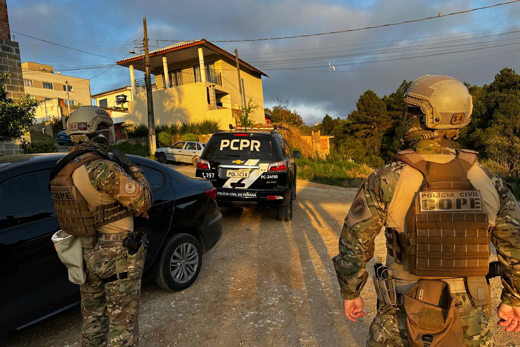 Imagem ilustrativa da imagem Polícia cumpre mandados no Norte Pioneiro por crimes contra crianças