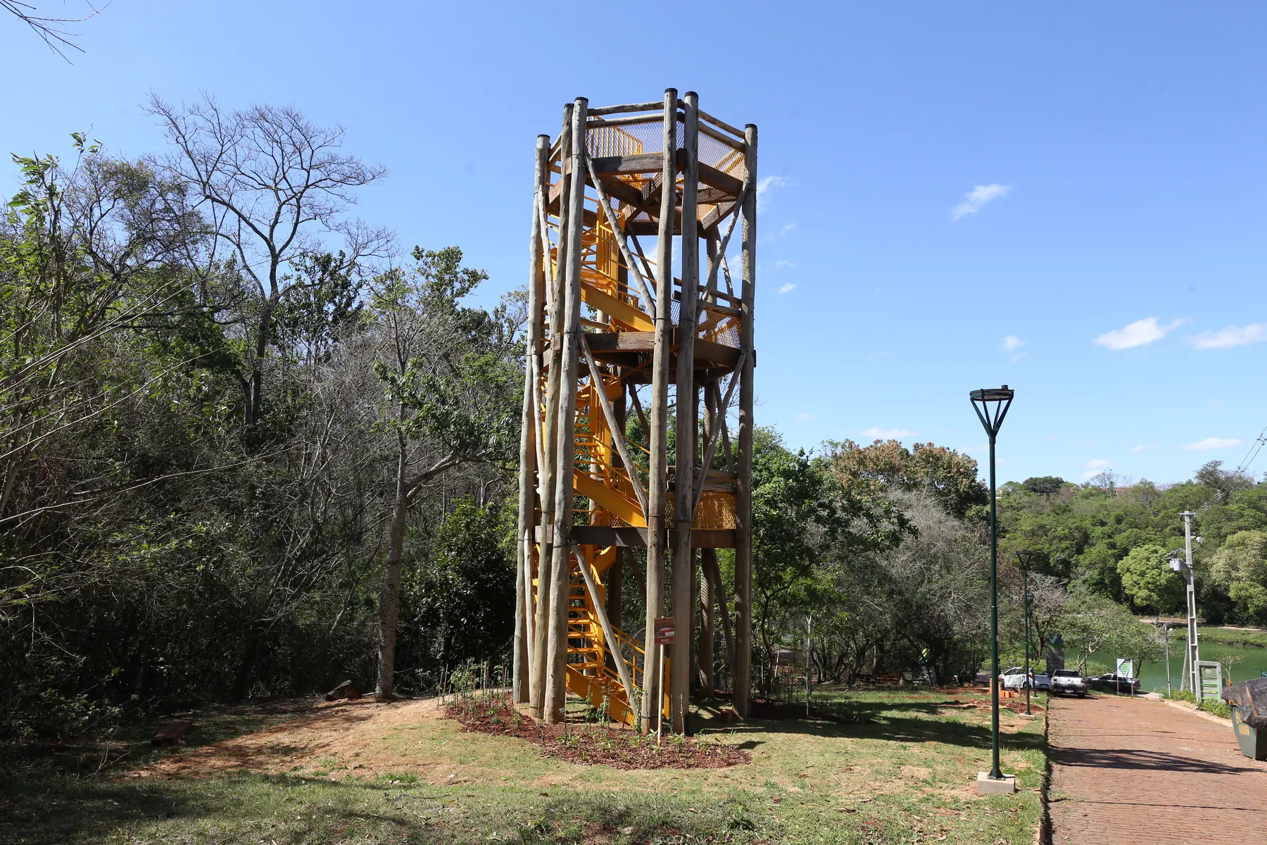 Imagem ilustrativa da imagem Sema estuda três datas para reabertura do Arthur Thomas