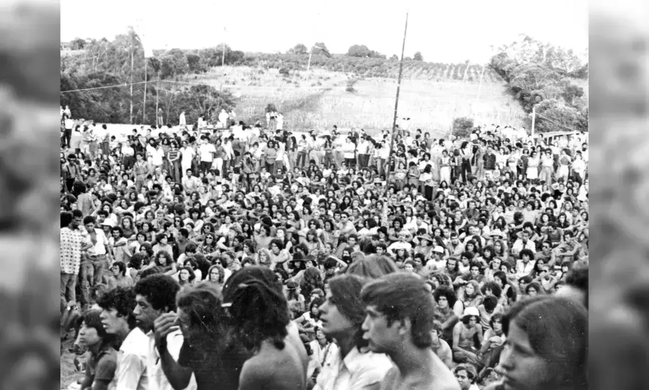O curta "Colher de Chá - o Woodstock Norte Paranaense",  de Gisele Mendonça e Luciano Galbiati,  é um dos destaques da abertura do Kinoarte