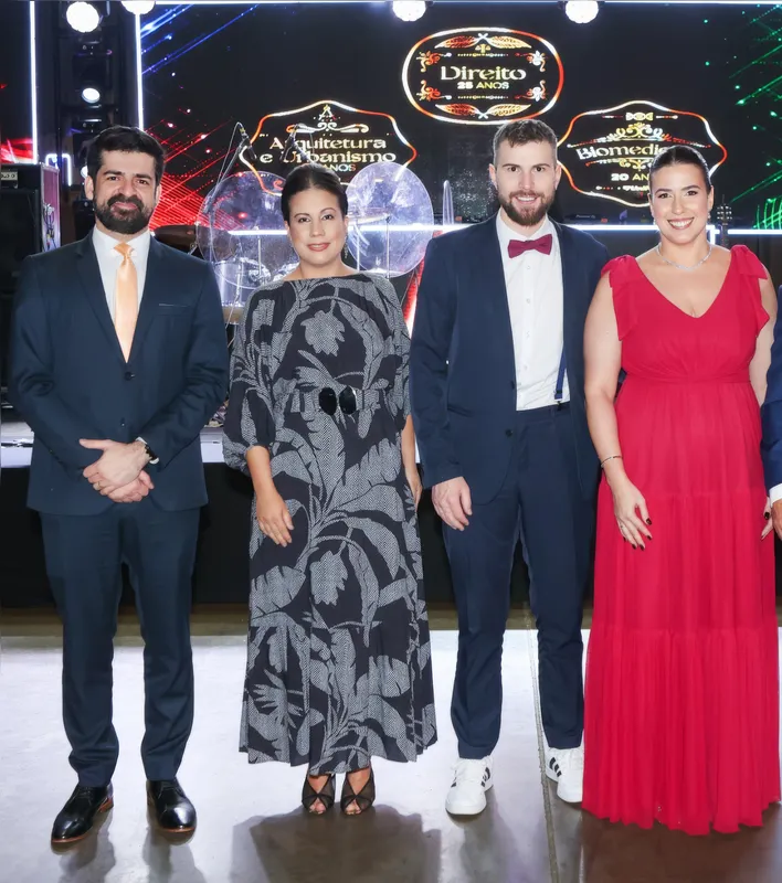 Coordenador de Direito Thiago Giazzi e docentes Francielli Calegari Aranega Garcia, Frederico Luis Massaro e Priscila Santana Vieira