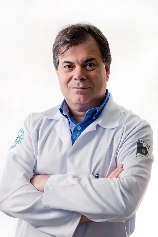 Antônio Cesar Marson, cirurgião do Aparelho Digestivo:  existem diferentes técnicas para a realização de uma bariátrica