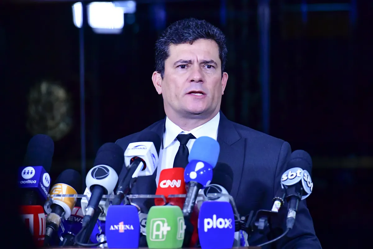 " Defendo que o texto seja ajustado para que possamos diferenciar o joio do trigo. Se não conseguirmos esses ajustes, terei que voltar contra esse projeto", disse Sergio Moro