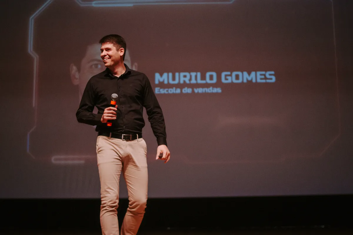 Murilo Gomes