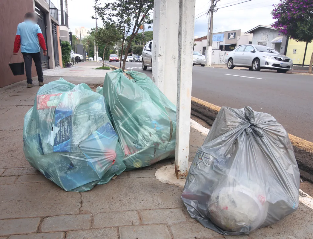 Imagem ilustrativa da imagem Estudo de R$ 1 milhão vai definir modelo para o lixo de Londrina