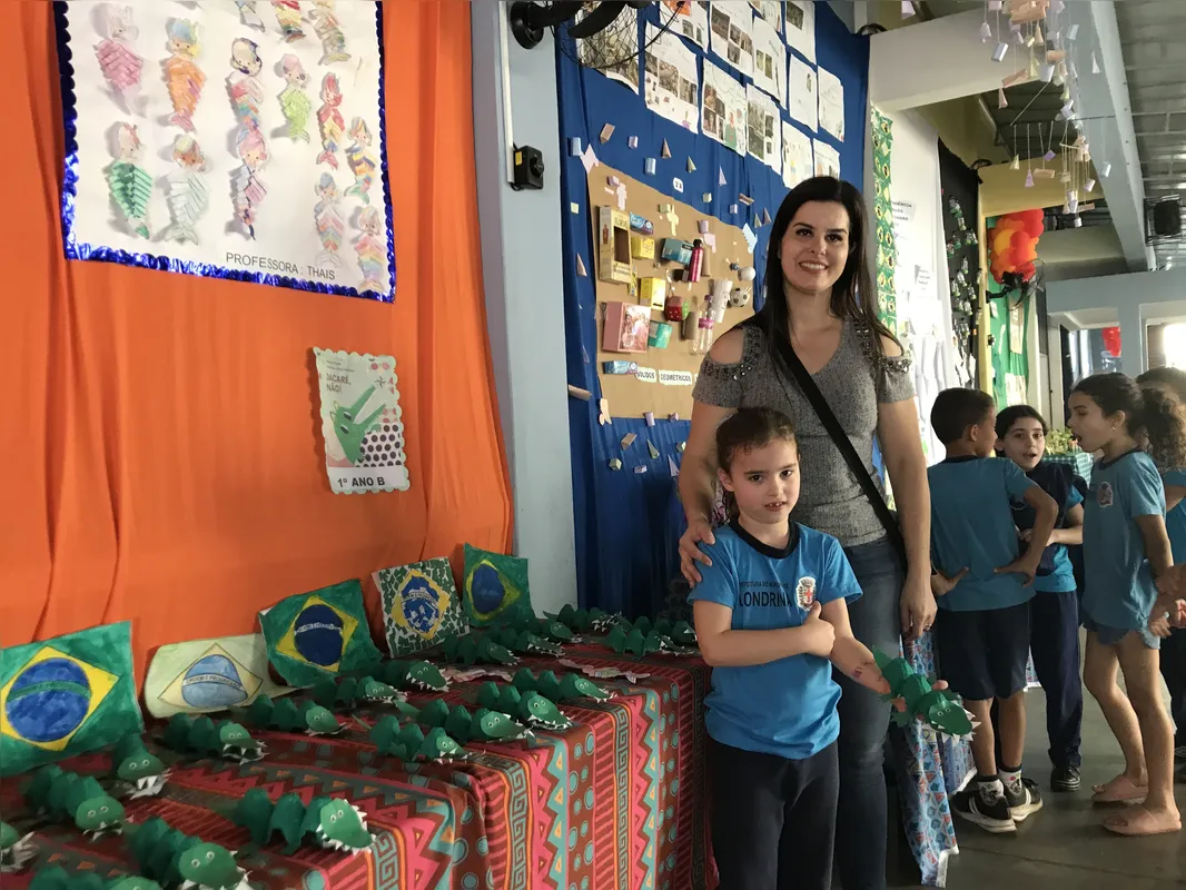 Danielly Juliani, mãe de Manuella, aluna do 1º ano do Ensino Fundamental: os pais participam de todo processo da Feira