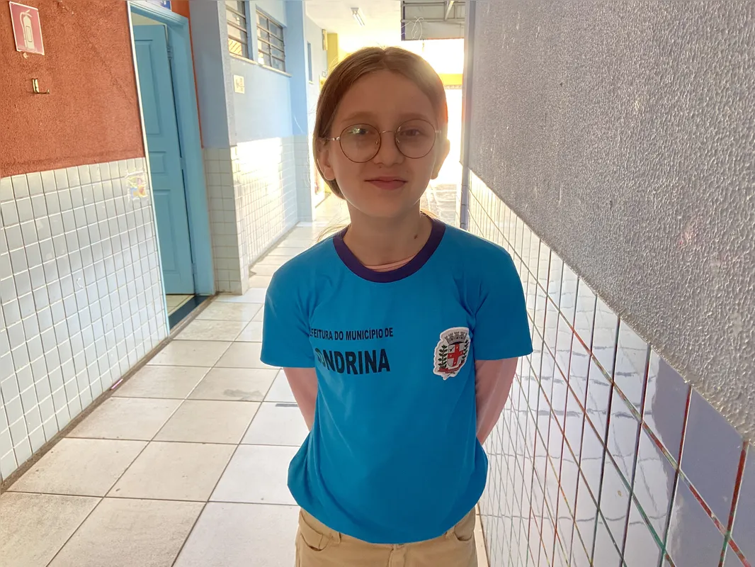 Isabella Martins tem cuidado ao conversar com estranhos em jogos online