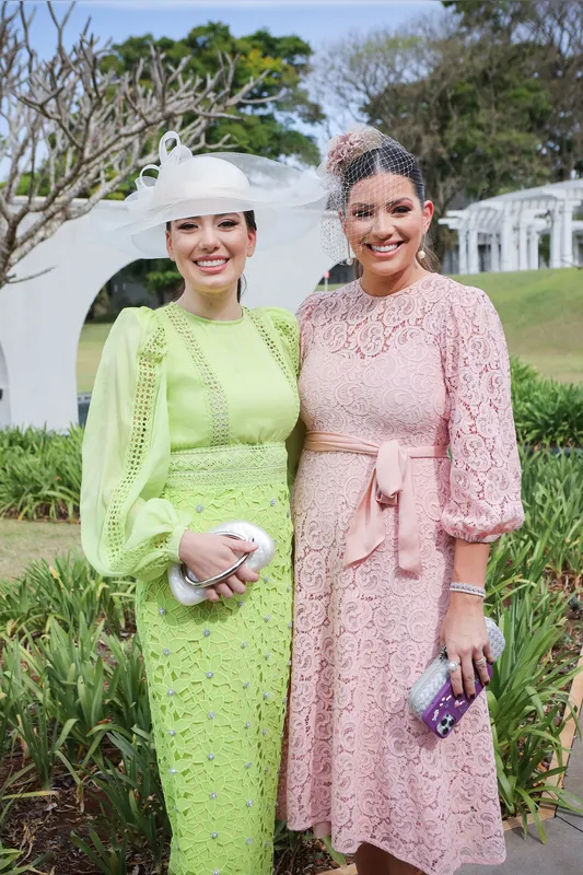 Nábila Ferreira Dourado e Isadora Bicalho