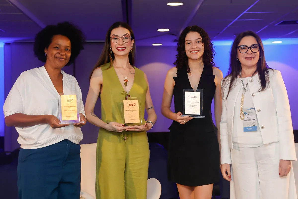 Carmen Souza, do Correio Braziliense; Renata Zacaroni, do O Tempo, Heloísa Gonçalves, da Folha de Londrina, e a endocrinologista Maria Edna de Melo