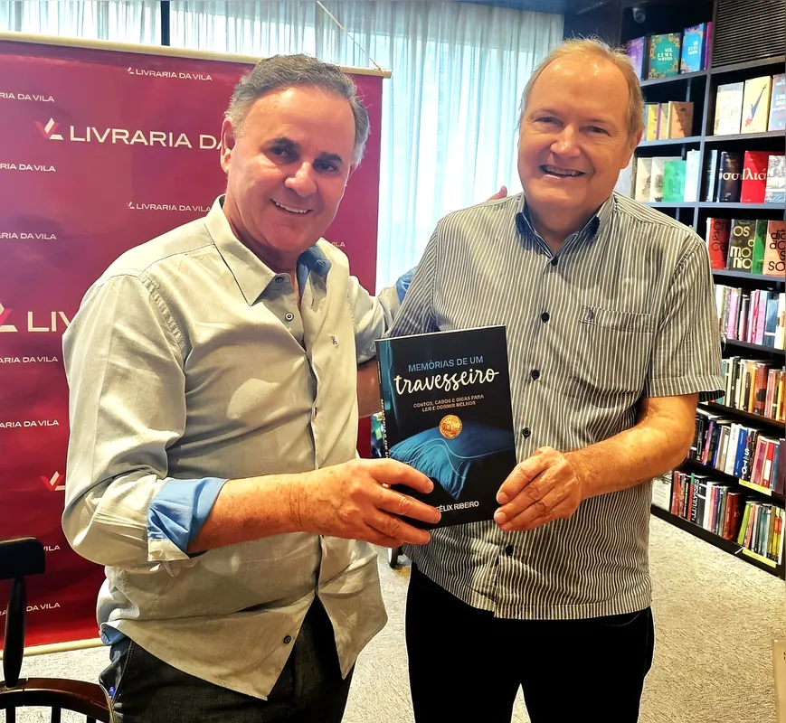 O autor do livro com Walter Germanovix