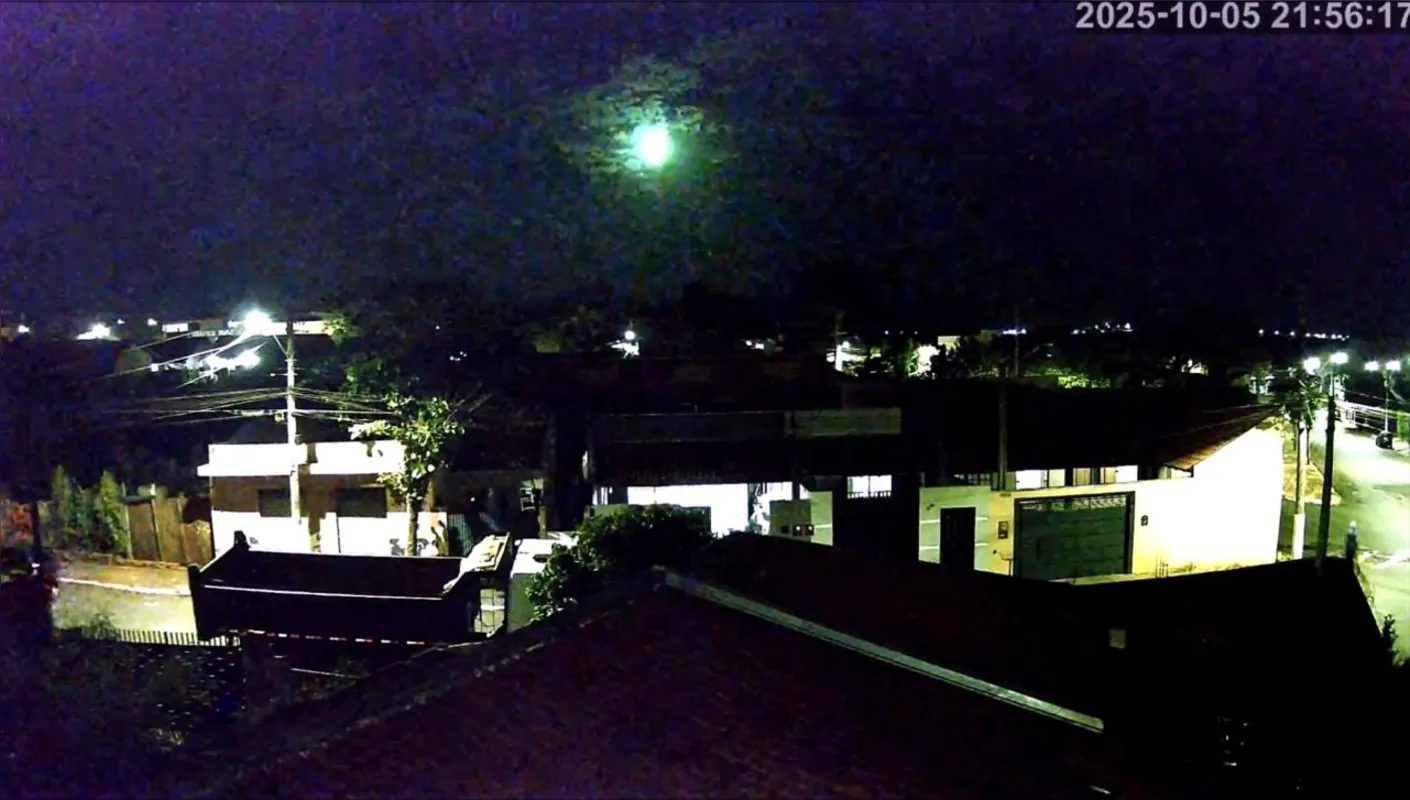 Imagem ilustrativa da imagem Meteoro visto em Londrina é fenômeno comum, mas imprevisível