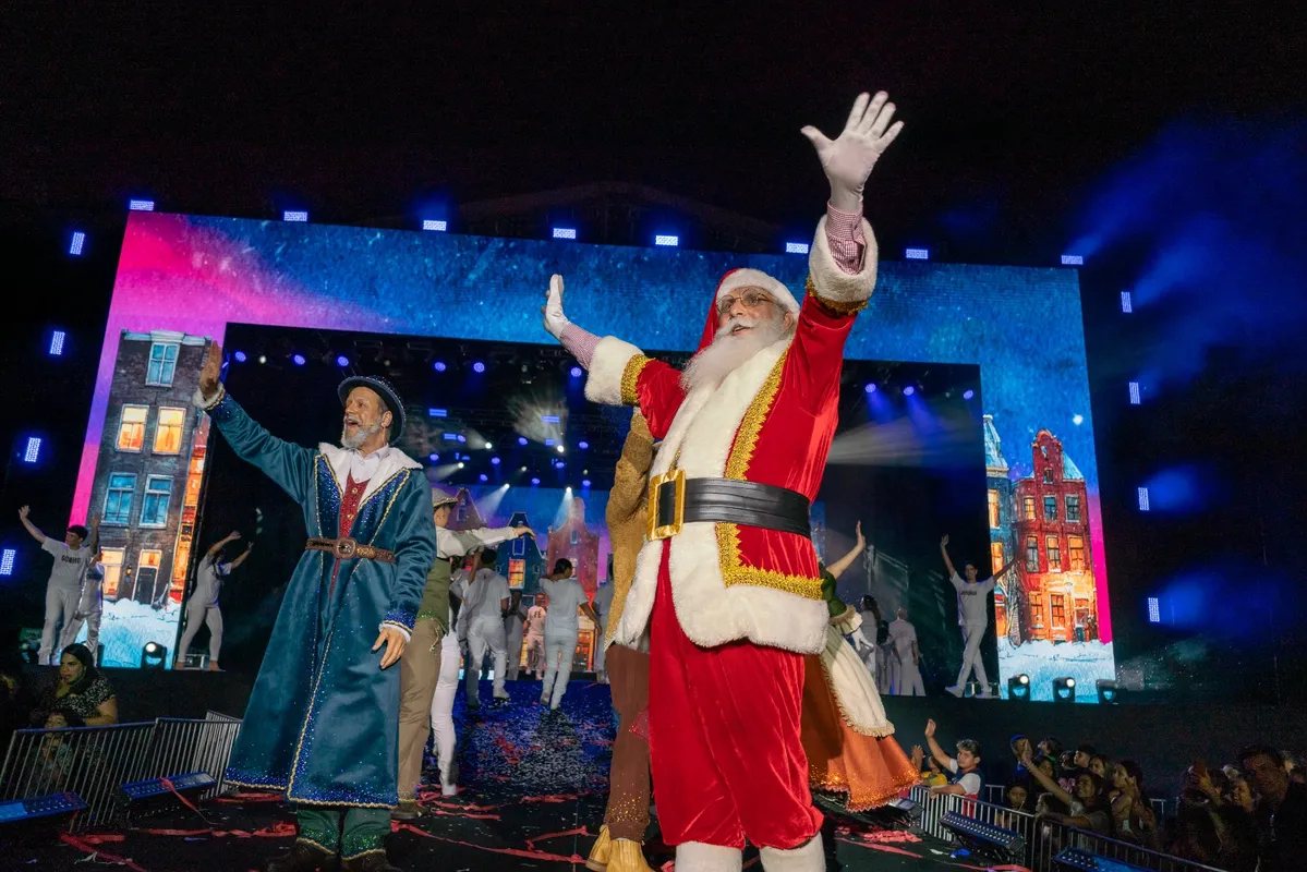 Imagem ilustrativa da imagem Natal da Família leva 28 mil pessoas ao Gramadão de Foz