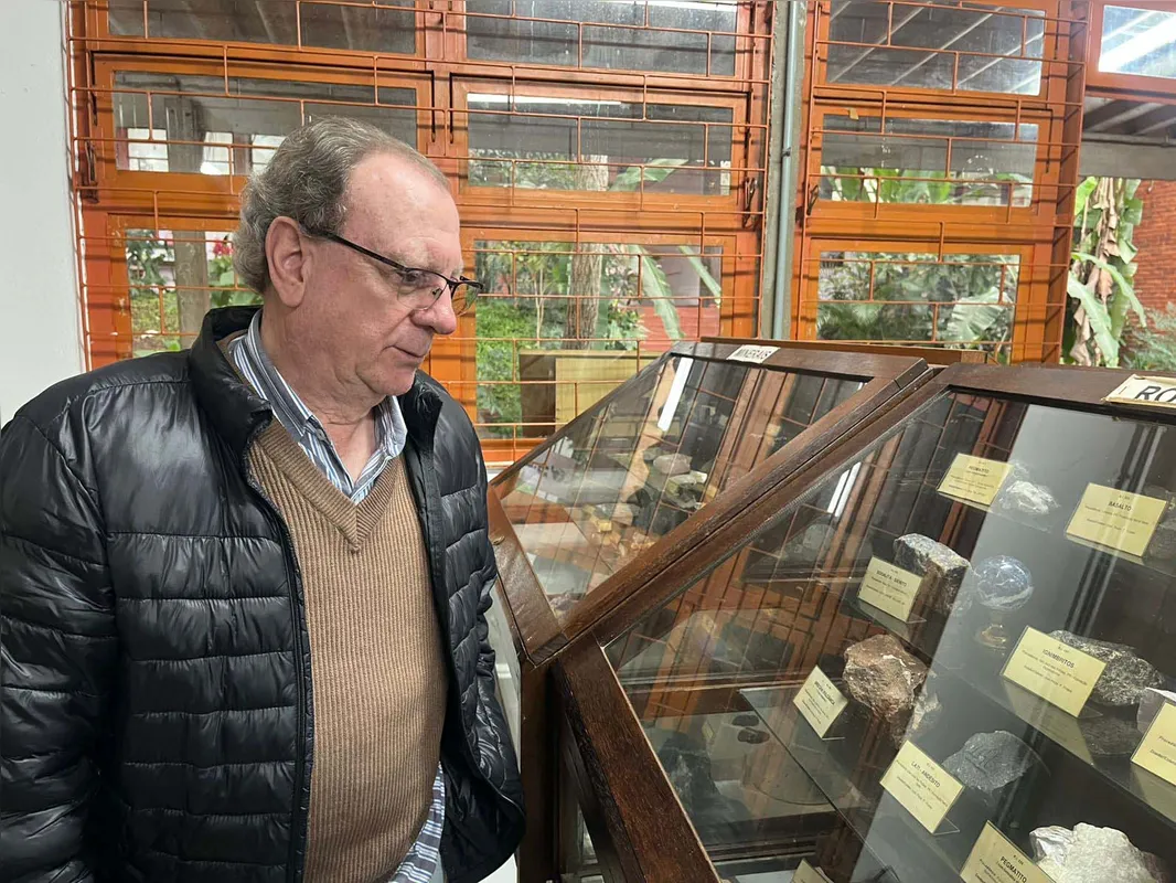 José Paulo Pinese, um dos articuladores do curso de geologia na UEL