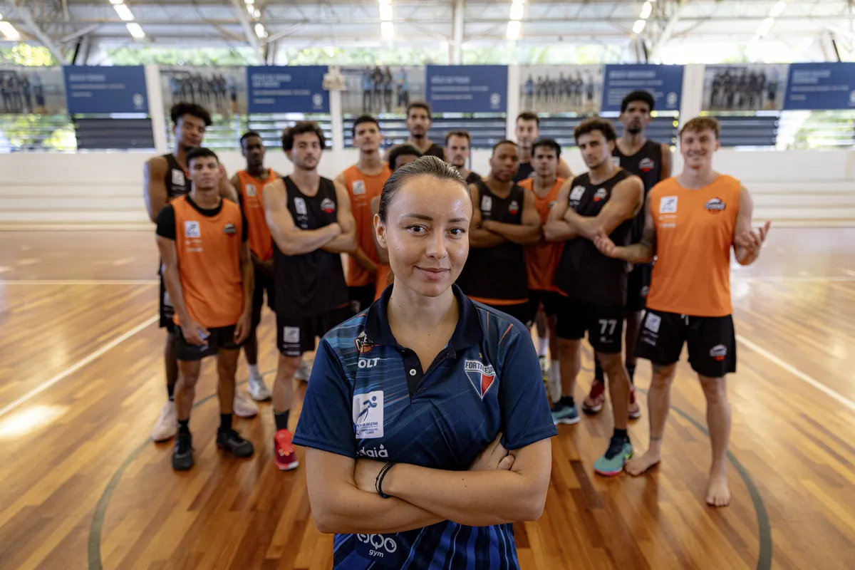 "É uma grande honra e uma responsabilidade(...). Tenho ciência do peso que carrego, abrir portas para outras mulheres, e isso me motiva todos os dias", diz Jelena Todorovic, de 31 anos