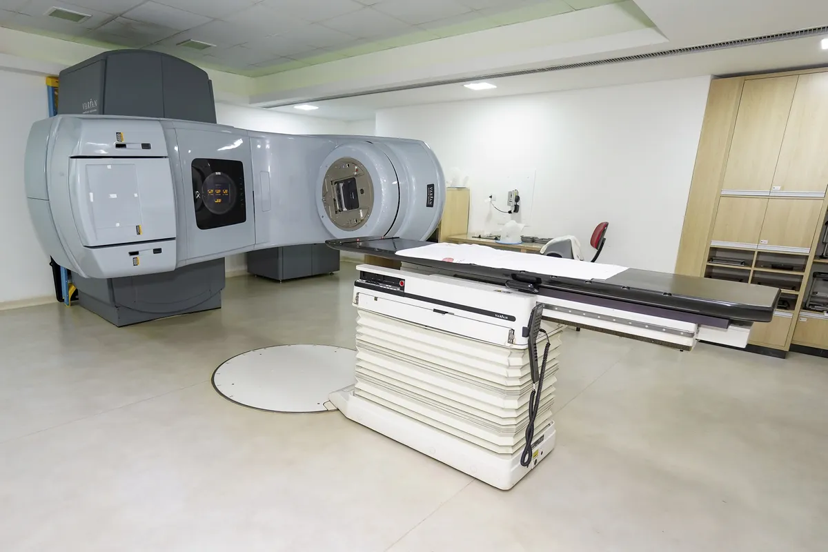 Itaipu moderniza radioterapia da Uopeccan de Umuarama