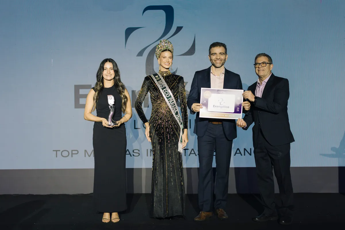Hospital Evangélico de Londrina: Noemi Garcia Moraes, diretora do HE, Eduardo Otoni, CEO da Aebel e João Roberto Pazini, diretor técnico assistencial do HE