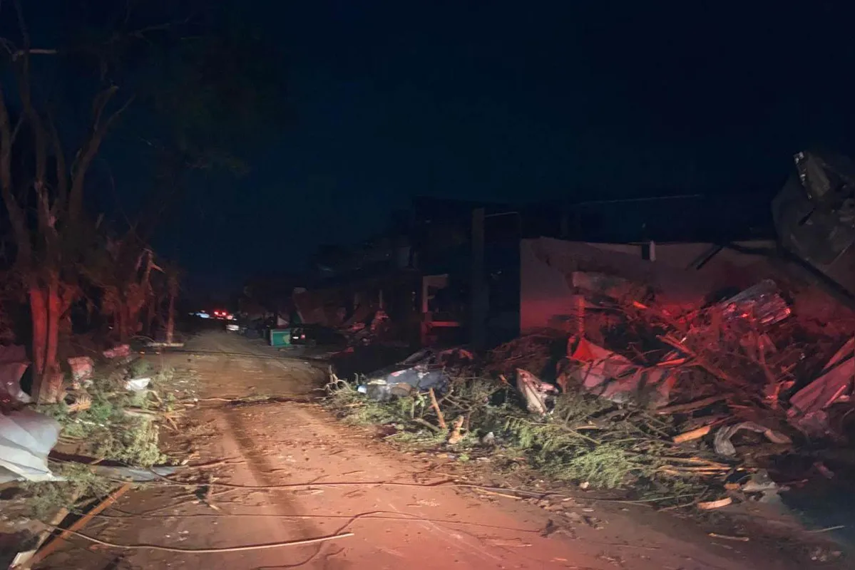 Imagem ilustrativa da imagem Tornado causa destruição em Rio Bonito do Iguaçu