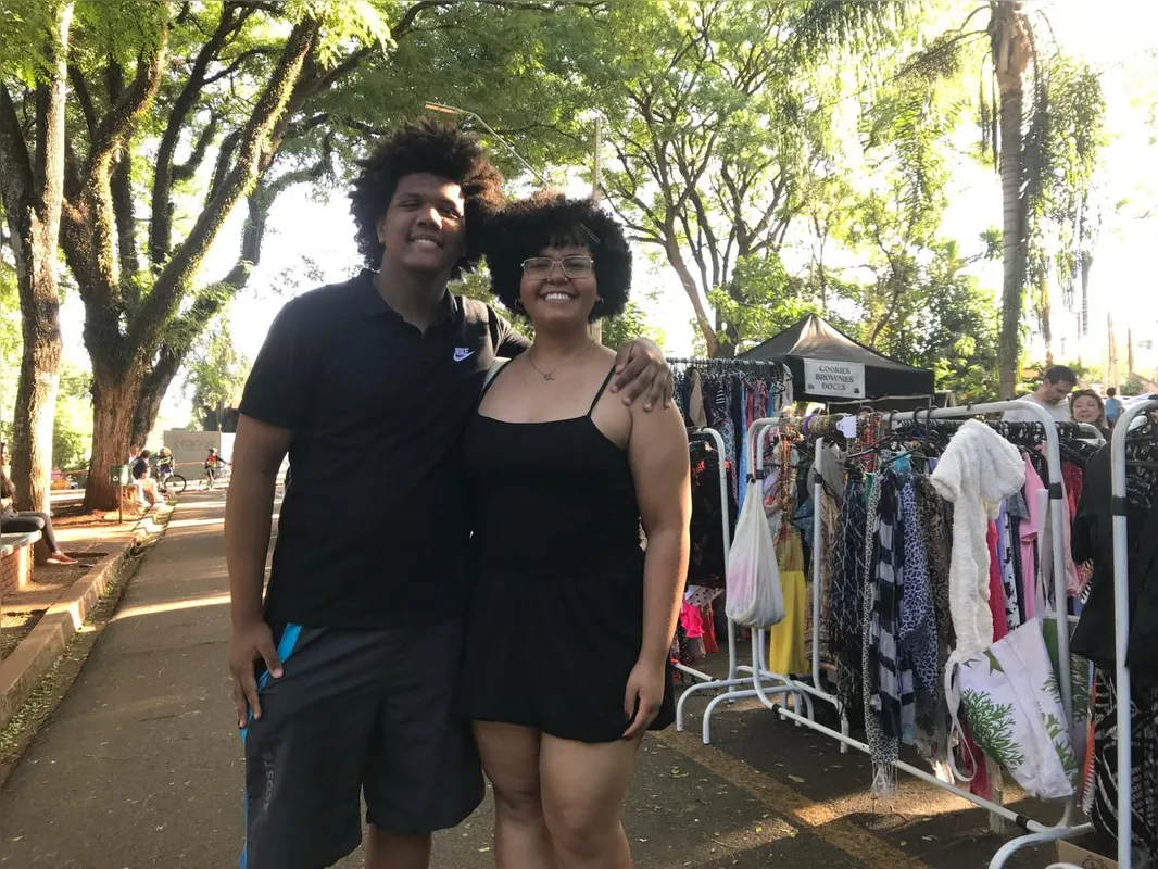 Rebeca Chagas e Pedro Barreto: "Data tem significado e devemos estar presentes com alegria"