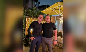 Empresários celebram um ano de histórias e parcerias