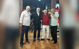 Encontro no Teatro Casa Grande, no Rio