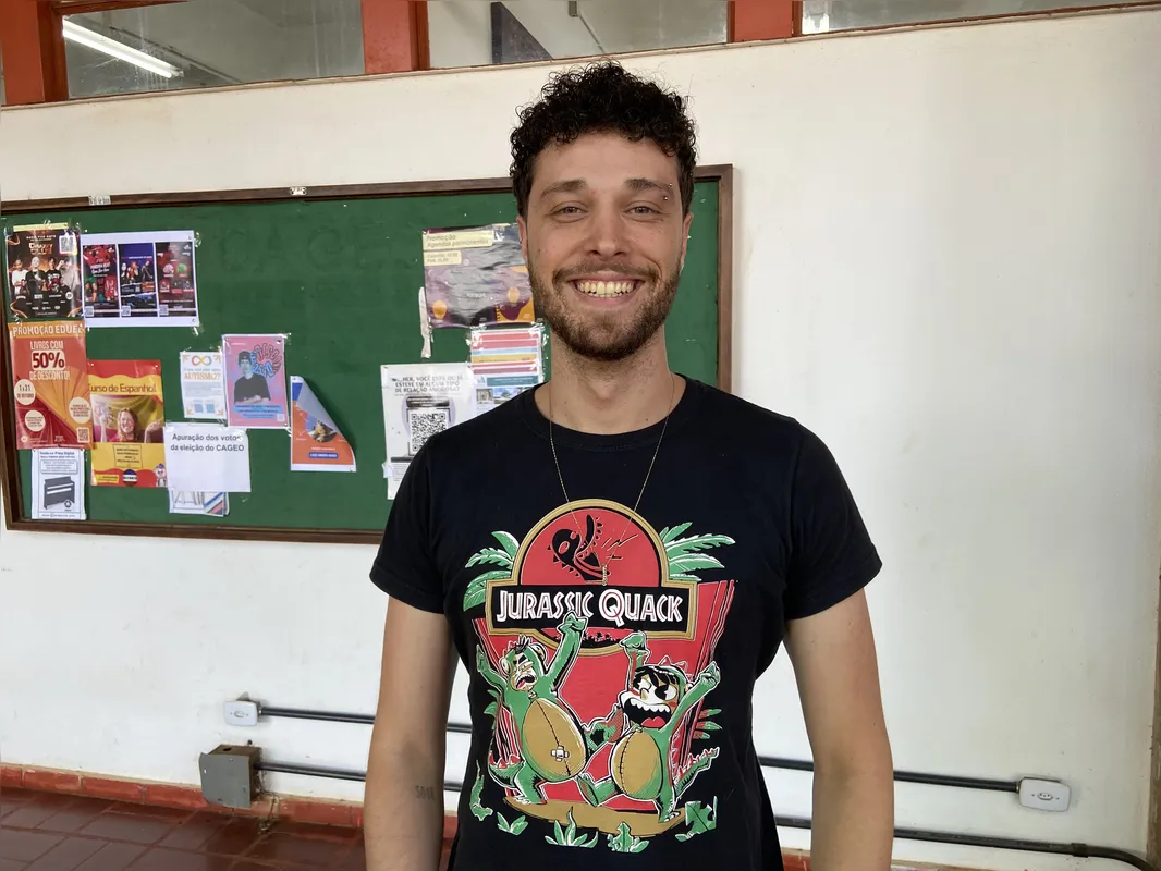 Eduardo Sousa viveu na "bolha" da UEL por seis anos, aproveitando os serviços oferecidos a uma caminhada de distância