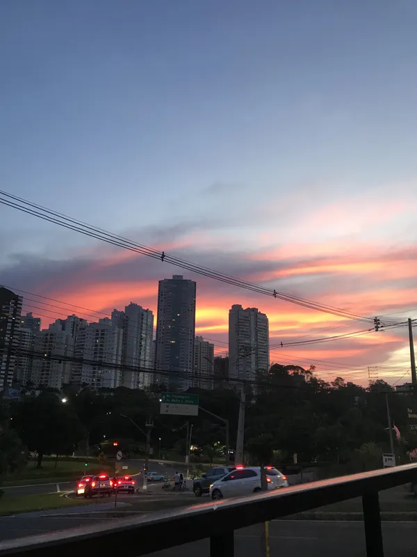 Imagem ilustrativa da imagem O céu na Gleba Palhano