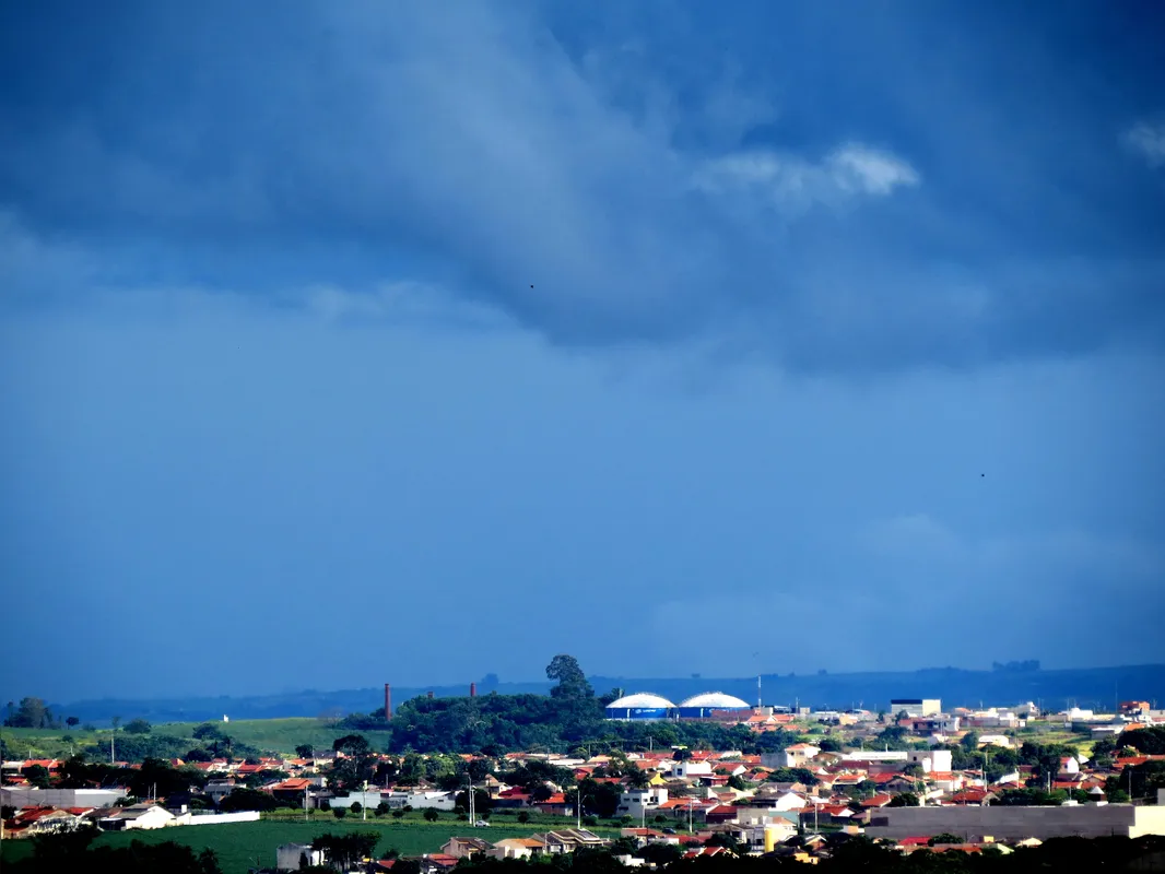 Imagem ilustrativa da imagem A CIDADE FALA