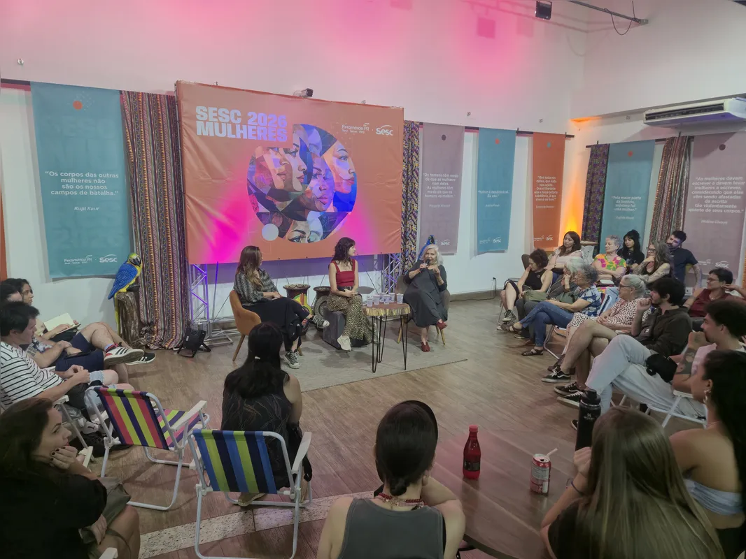 Alice Ruiz e a filha Estrela Ruiz Leminski no bate-papo do Sesc Cadeião Cultural: uma discussão importante sobre o papel das mulheres na produção artística
