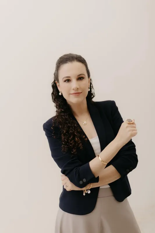 Aline Mestre
