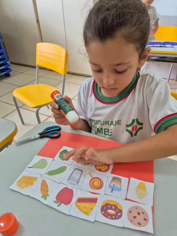 Imagem ilustrativa da imagem Cambé registra índice recorde de 89% de alunos alfabetizados